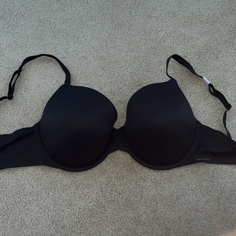 Calvin Klein Lightly Lined Bra